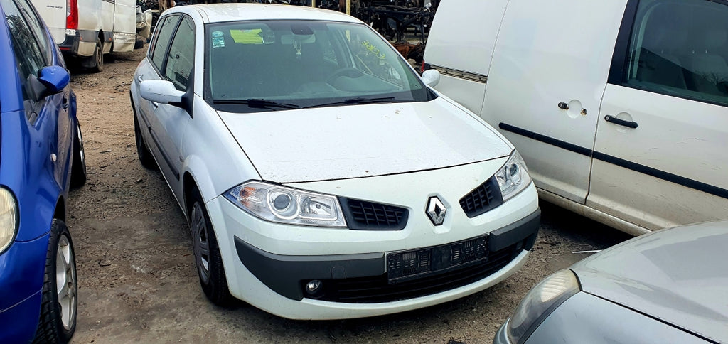 Dezmembrari Renault Megane 1.6S, an 2007 facelift