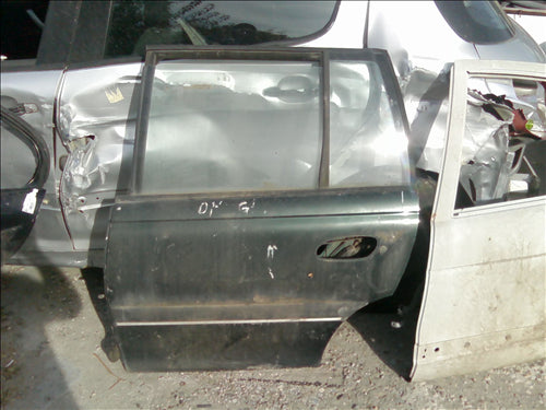 usa stanga spate goala break Opel Omega B