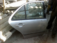usa dreapta spate completa Mercedes Sclass W220, an 2002