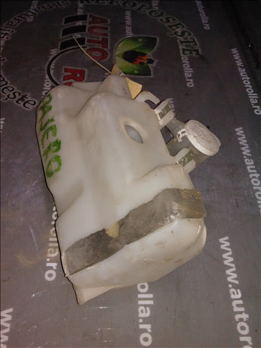 vas stropitor Mitsubishi Pajero 2