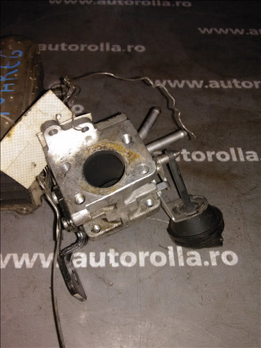 clapeta acceleratie Volkswagen Touareg 2.5TDI an 2005