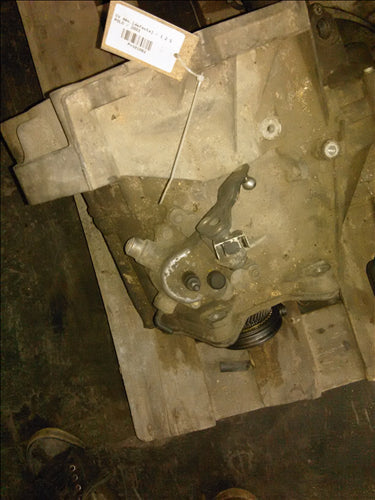 cutie viteze mecanica defecta Volswagen Polo 1.2S, an 2003