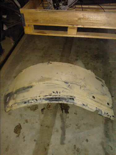 aparatoare noroi fata Volvo FM12, 8x4 an 2004