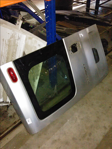 usa stanga spate completa Renault Trafic, an 2008