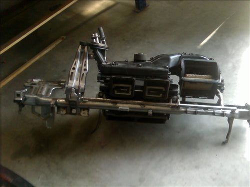 cadru metalic bord BMW X1 E84 an 2012