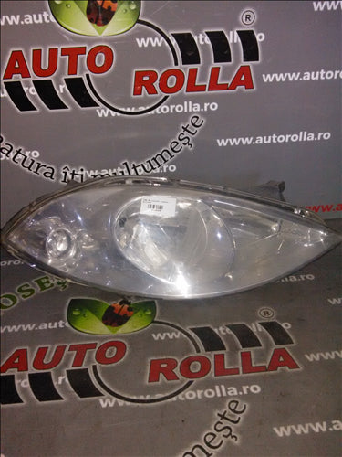 far dreapta urechi rupte Mercedes Aclass