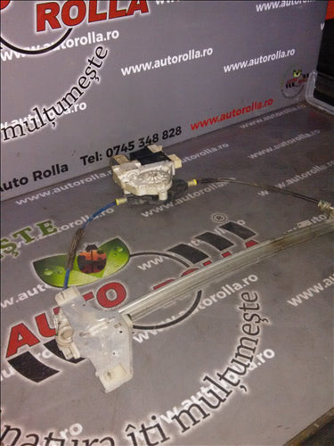 macara electrica usa dreapta fata Peugeot 307, an 2006