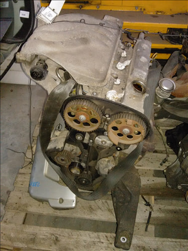 rampa injectoare Vectra B 1.6S 16V sedan