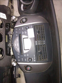 cd player Toyota Rav 4 2.2D an 2007