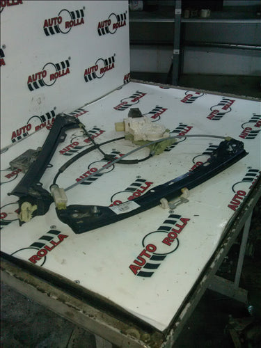 macara electrica usa stanga fata BMW E93, an 2009