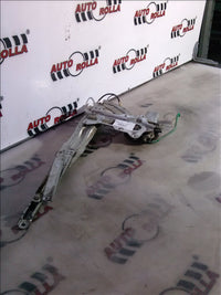 macara electrica usa dreapta fata Mitsubishi L200 an 2004