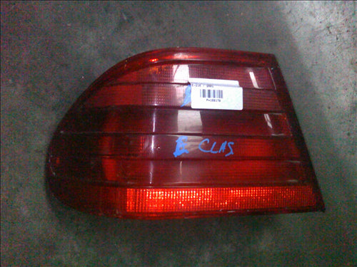 stop stanga aripa Mercedes Eclass W210 an 2001