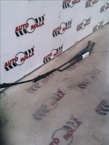 brate stergator parbriz Fiat Linea