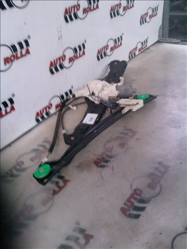 macara usa dreapta fata BMW E90