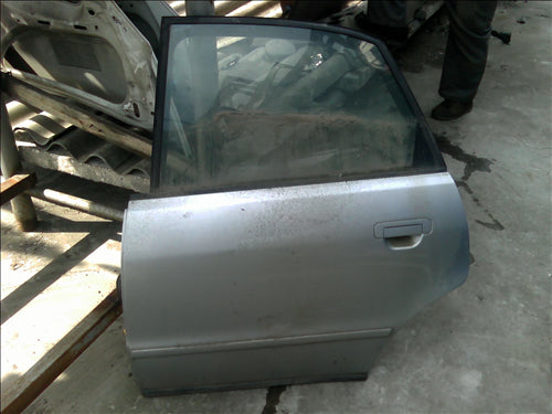 usa stanga spate completa Audi A4 an 1998