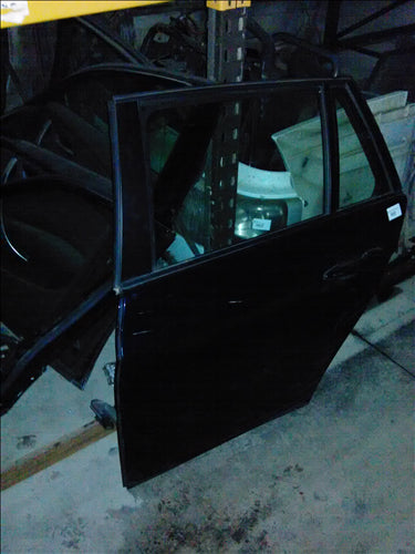 usa stanga spate completa fara tapiterie BMW E91 an 2010