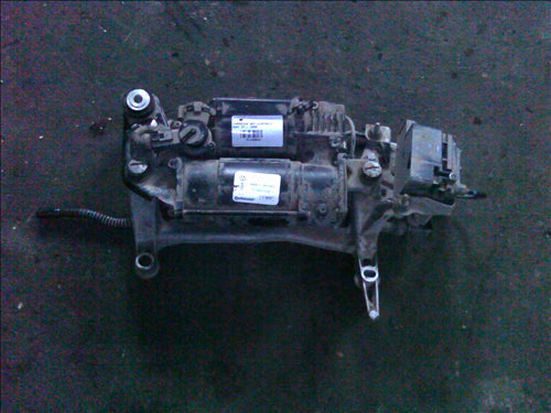 bloc valve compresor airmatic Audi Q7 an 2008