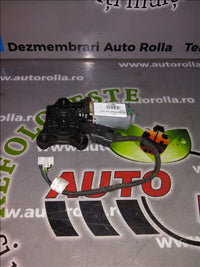 motoras macara stanga fata Mercedes Cclass W203