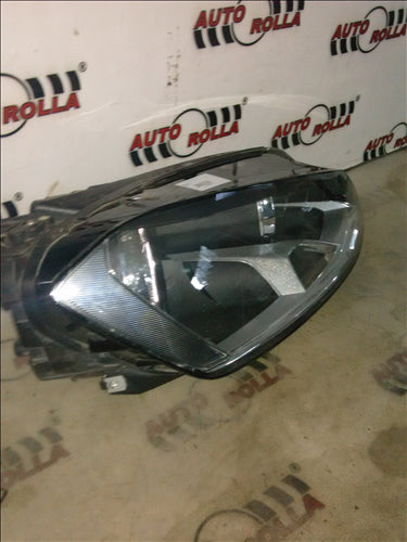 far dreapta Volkswagen Golf 7