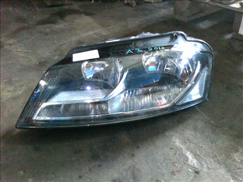 far stanga Audi A3 an 2010