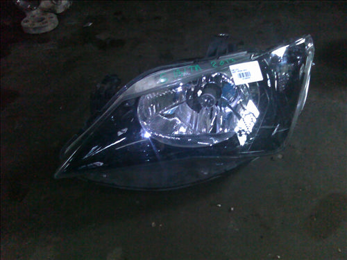 far stanga Seat Ibiza an 2013