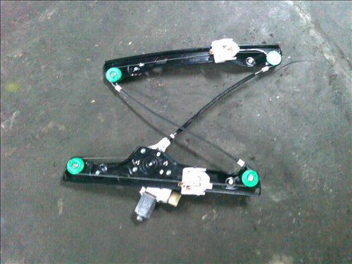 macara electrica usa dreapta fata BMW E91 an 2010