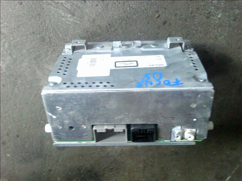 statie radio Ford Fiesta an 2010