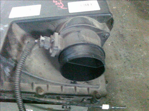 debitmetru aer Volkswagen Amarok 2.0TDI an 2010