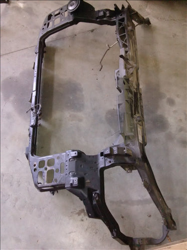 tragar fata lovit si incuietoare capota Hyundai Santa Fe, an 2008