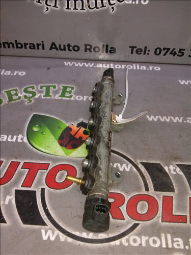 rampa injectoare Renault Trafic 2.0D an 2008