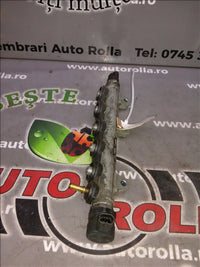 rampa injectoare Renault Trafic 2.0D an 2008
