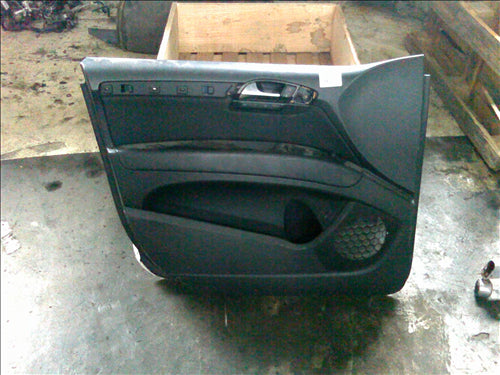 tapiterie usa stanga fata Audi Q7 an 2007