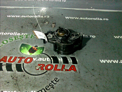 pompa vacuum Citroen C4, 1.6HDI, an 2007, 2usi