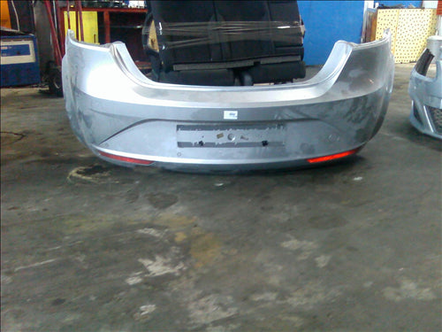 bara spate Seat Leon an 2011