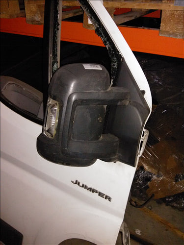 oglinda dreapta carcasa crapata Citroen Jumper an 2009