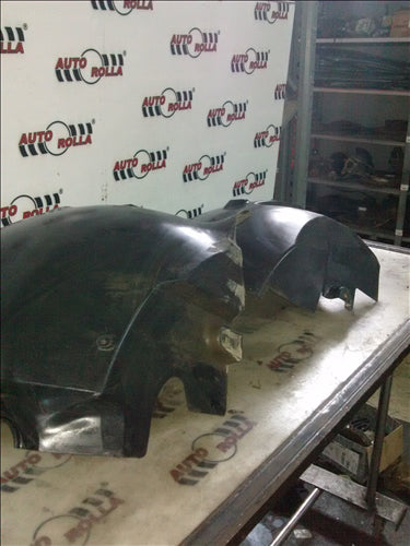 aparatori noroi fata Mercedes Sprinter, an 2010