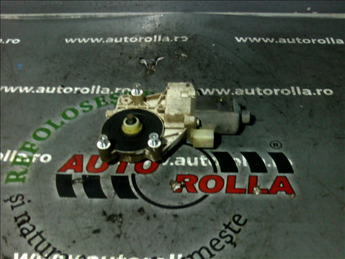 motoras macara stinga fata Mercedes Vito an 2002