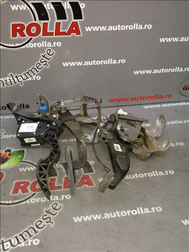 ansamblu pedale Hyundai Santa Fe 2.2CRDI an 2010 automata
