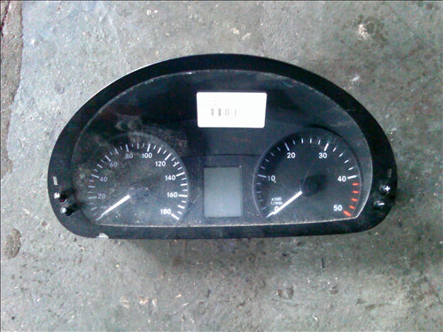 ceas bord Mercedes Sprinter 2.2CDI an 2011