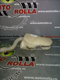 vas stropitor parbriz Peugeot Partner an 2006