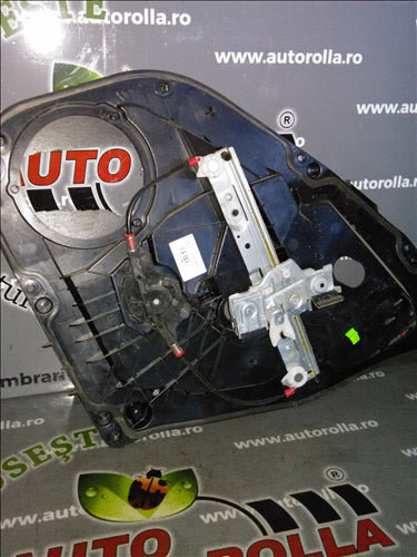 macara mecanica usa dreapta spate Ford Fiesta