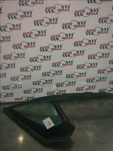 Geam coltar usa stanga fata Peugeot 208 an 2015