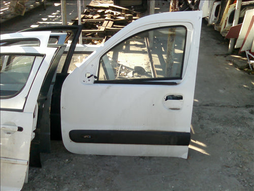 usa stanga fata goala Renault Kangoo