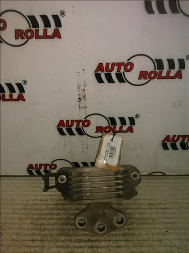 tampon motor Opel Insignia 2.0D, an 2012