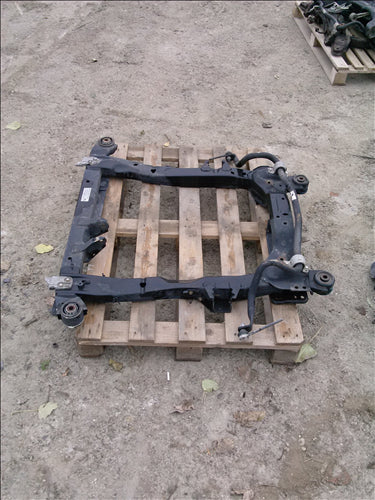 punte fata goala Opel Insignia, an 2012