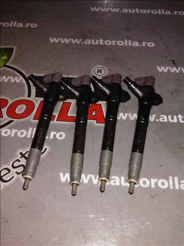 injectoare 3 buc Toyota Rav 4 2.0D an 2015