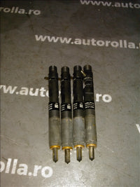 injectoare set Renault Clio 3 1.5DCI an 2012 euro5