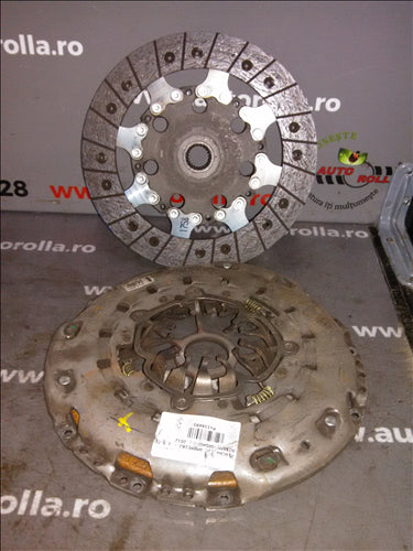 placa presiune si disc ambreiaj Nissan Qashqai 1.6DCI, an 2012