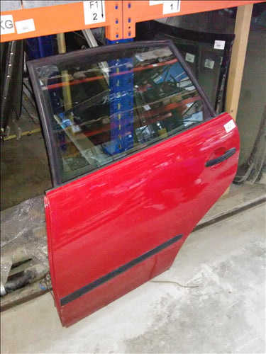 usa stanga spate completa Seat Cordoba an 2007