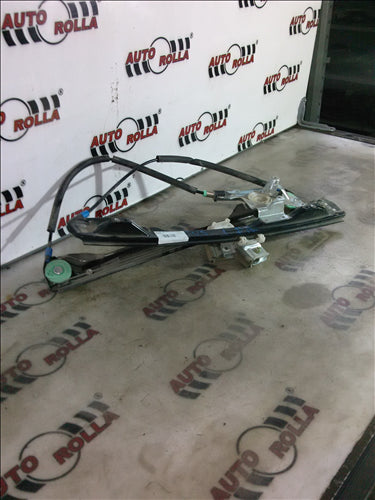 macara dreaptafata fara motoras Ford Focus 1